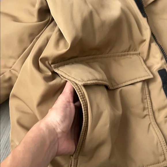 EVERLANE Men's Classic Tan Field Jacket